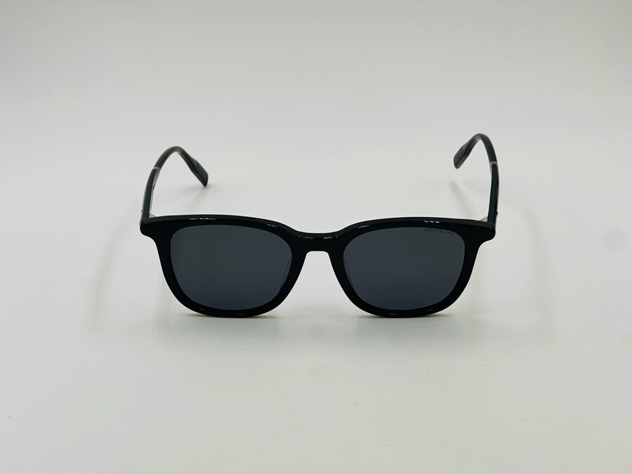 Mont Blanc black wayfarer sunglasses with grey lens
